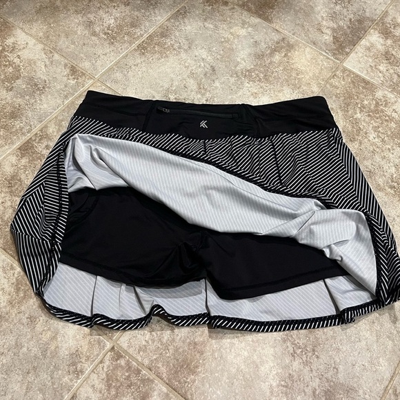 Kyodan Black & White Striped Mid Rise Athletic Skort Pull On Elastic Waist Large - Picture 5 of 9